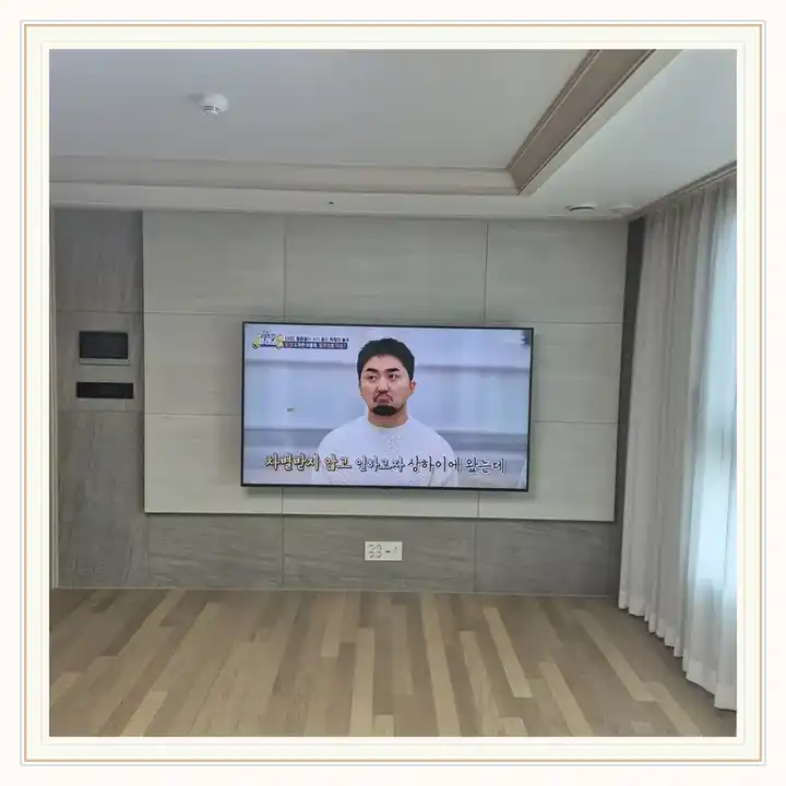 단구한신더휴 무타공 벽걸이TV 설치 상담용 브라켓 참고 사진