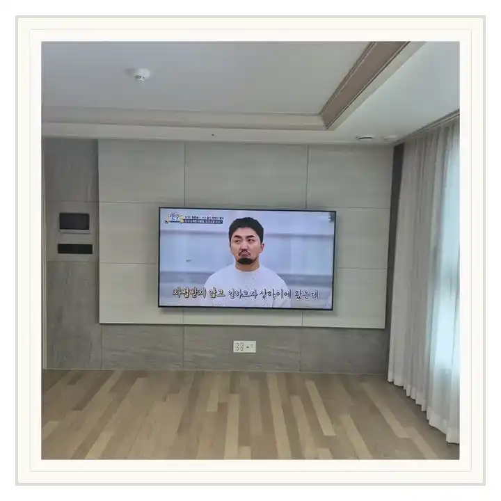 동해이도코아루더스카이 무타공 벽걸이TV 설치 상담용 브라켓 참고 사진